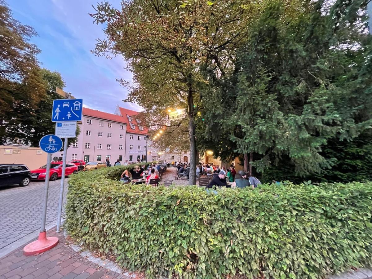 Am Roten Tor * Augsburg
